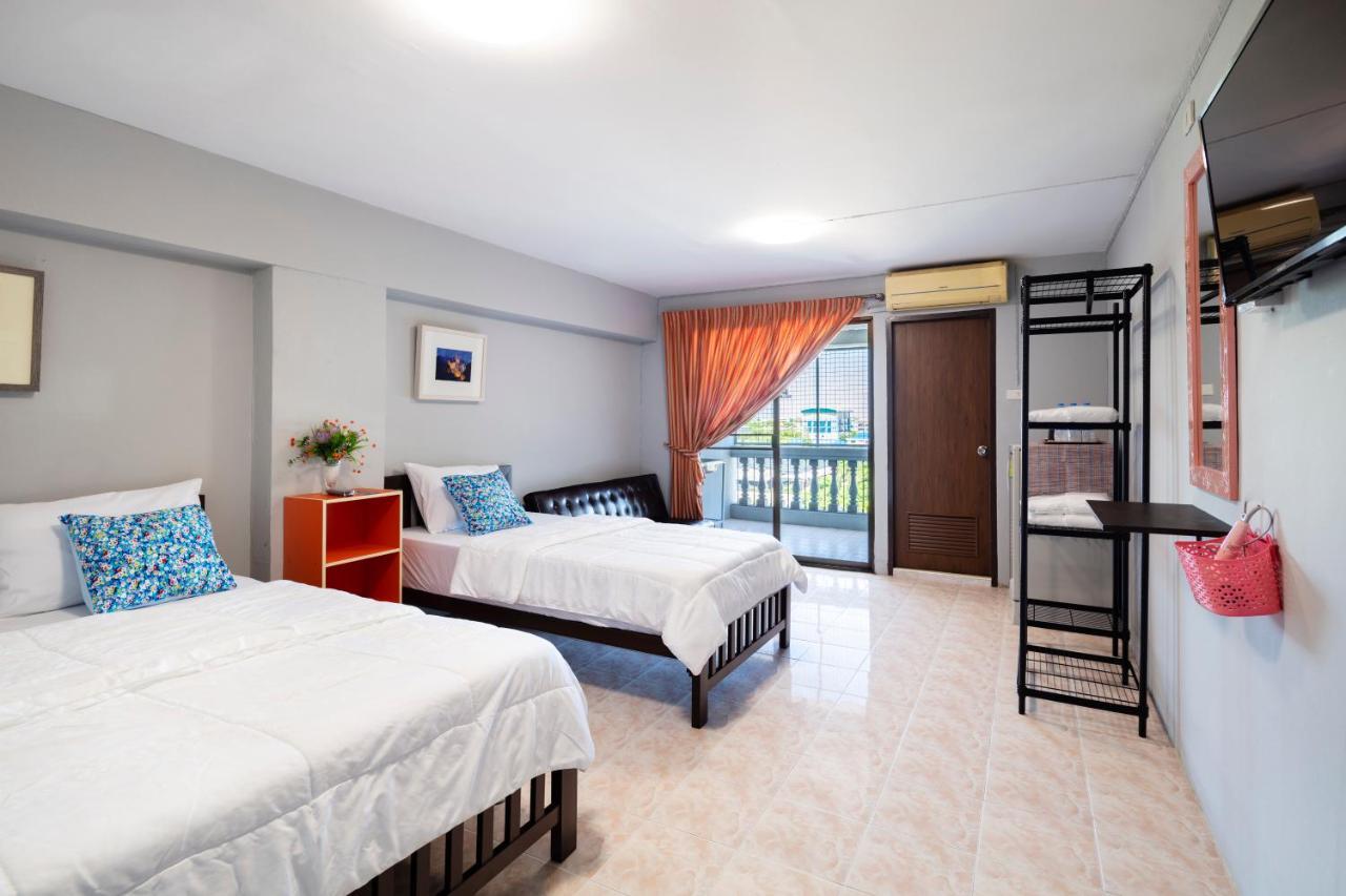 Penyos Suite Bangkok Ngoại thất bức ảnh
