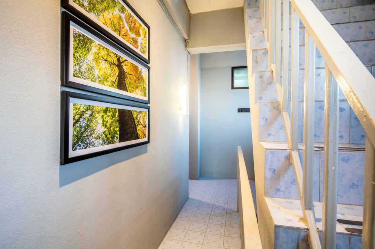 Penyos Suite Bangkok Ngoại thất bức ảnh