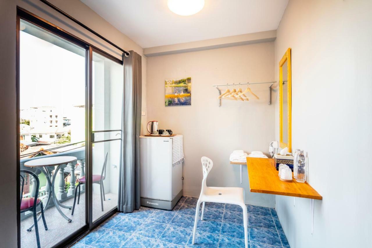 Penyos Suite Bangkok Ngoại thất bức ảnh